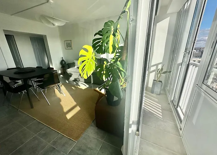 Marin - 6 Pers Avec Loggia à Deux Pas De La
